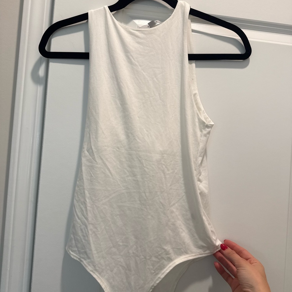 Gaze White Sleeveless Bodysuit